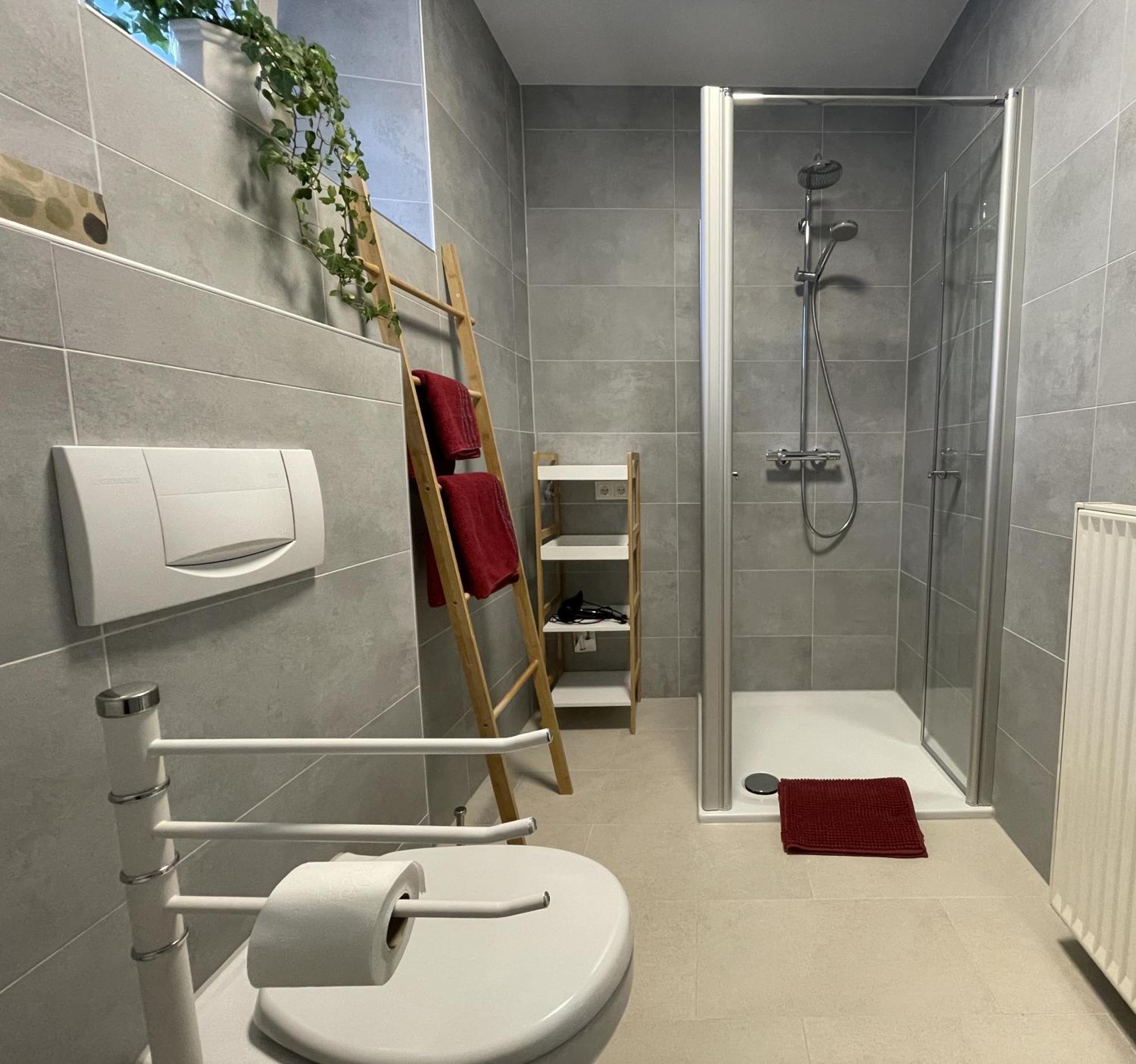 Ferienwohnung Haus Gaenseplatz Volkach Buitenkant foto